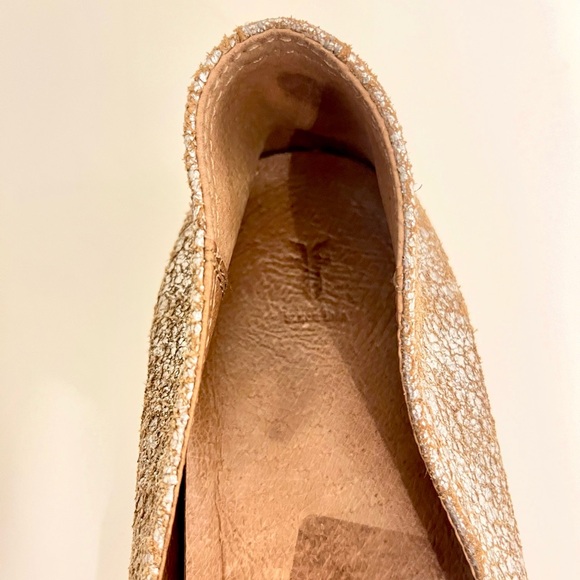 Frye Melanie Slip-On Flat - Picture 5 of 7